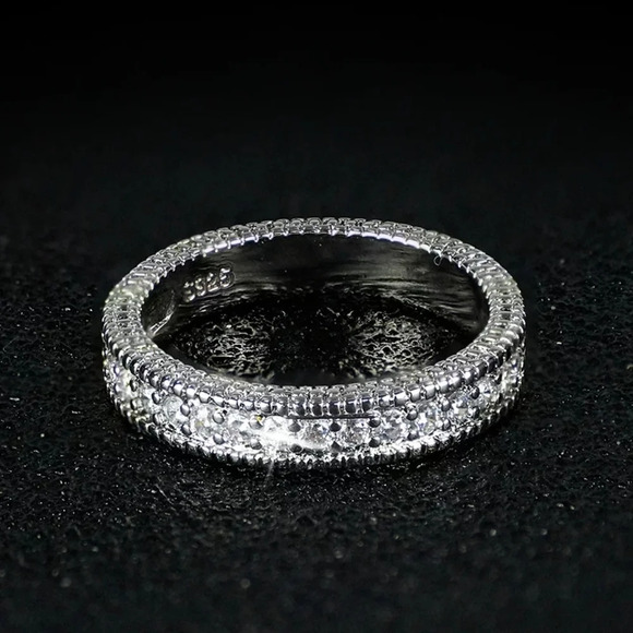 NEW Diamond Simulant‎ Engagement Band Ring Set - Picture 8 of 16